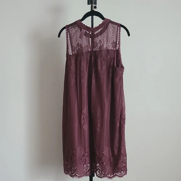 XXXL Sleeveless Lace Women's Dress - Burgundy - Picture 12 of 13